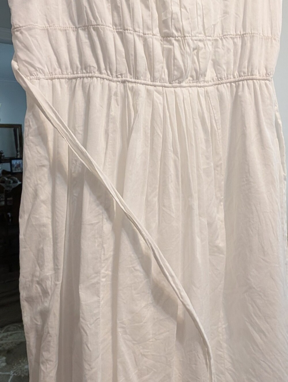 Mossino Supply Co. - Women's White Shirred Dress Size XS - Like New - Picture 4 of 11
